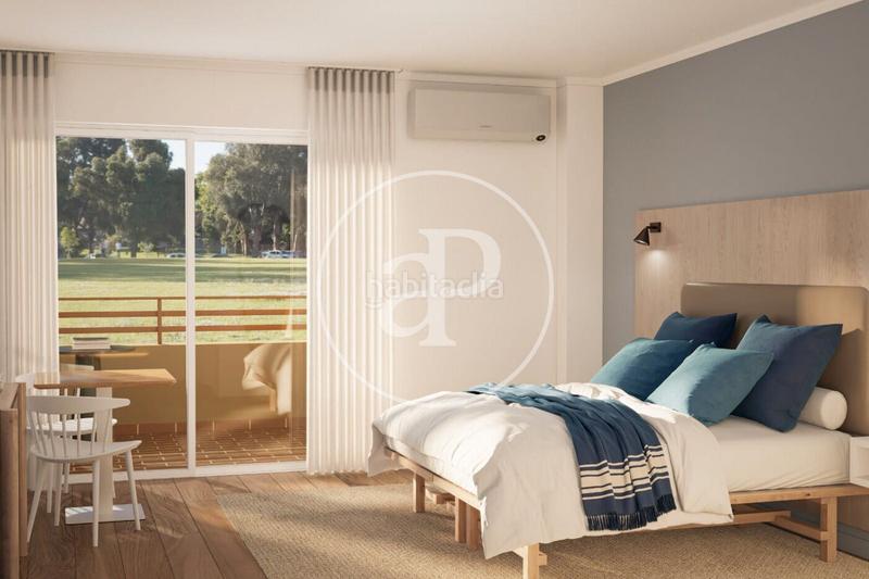 Foto e5415427-8bf6-46bb-a2fd-f4cfb13ec805. Promoción En Venta estudios y apartamentos de 1 y 2 habitaciones en Cala Marçal en Felanitx. Edificio viviendas de obra nueva