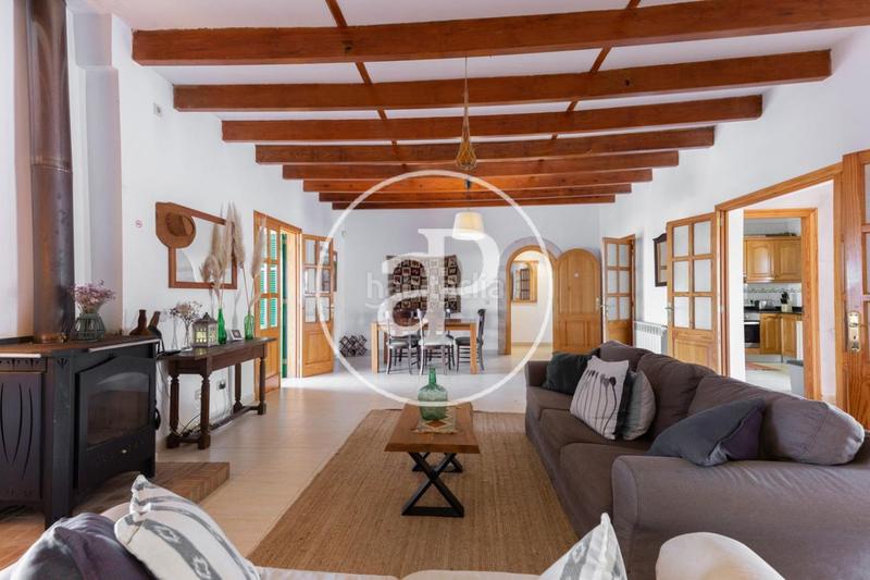 Foto 032457ba-01d6-48bc-82c7-690979e441b6. Location maison avec chauffage parking piscine dans Sencelles