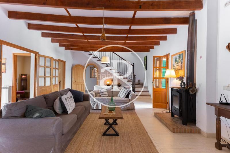 Foto 9158f090-196b-4284-b0cd-6614b70d413c. Location maison avec chauffage parking piscine dans Sencelles