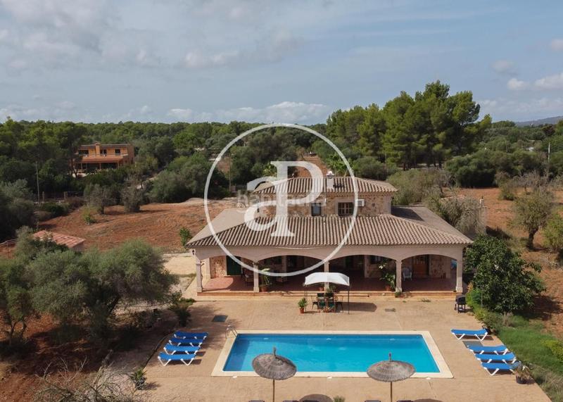 Foto c79f4cc1-8896-4478-bc34-865e62e5ed0c. Location maison avec chauffage parking piscine dans Sencelles