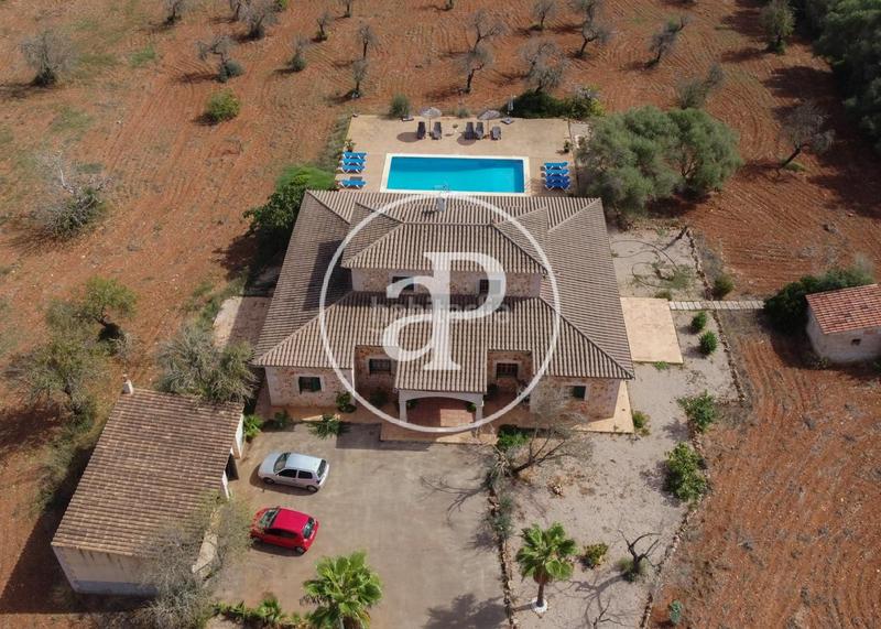 Foto d20be195-7c99-4c06-b619-34b086e97267. Location maison avec chauffage parking piscine dans Sencelles