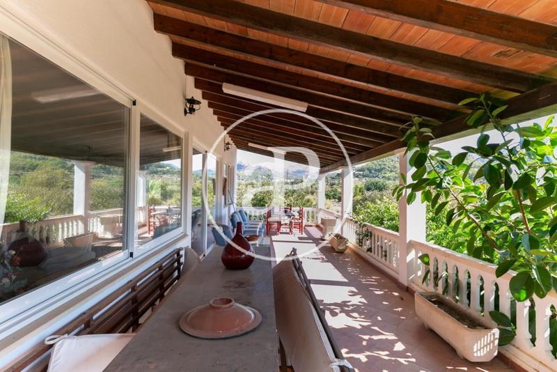 Foto 4a0c3bde-c4c6-43d9-b69d-fc65c731594b. Casa amb calefacció aparcament piscina a port d´Andratx Andratx