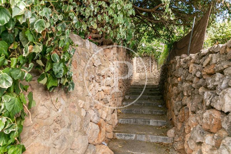 Foto c9fc1845-3acc-4b66-8ff7-930d9167f24c. Terreno residencial en carrer d'orient 36 en Bunyola