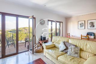 Duplex  Carrer clara hammerl. Dúplex adosado a la venta con vistas en génova-palma