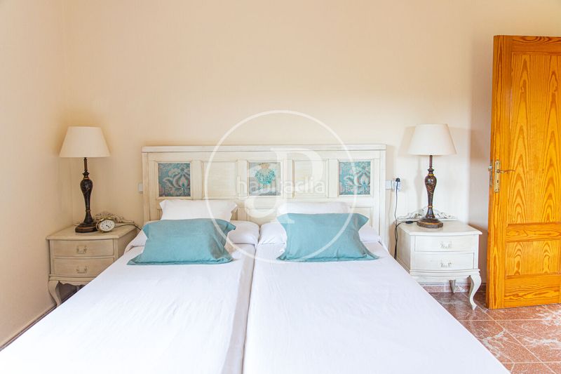 Foto 2029f948-bccc-4d66-97ce-f3427ce091b3. Casa amb aparcament piscina a Son Sardina Palma de Mallorca