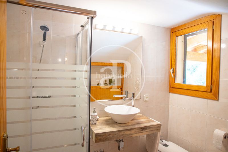 Foto a7f216b4-cc96-4162-ae8c-e8569dabf6c3. Casa amb aparcament piscina a Son Sardina Palma de Mallorca