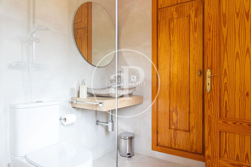 Foto ea5c49ce-4c17-44de-aac6-639bb9fbce07. Casa amb aparcament piscina a Son Sardina Palma de Mallorca