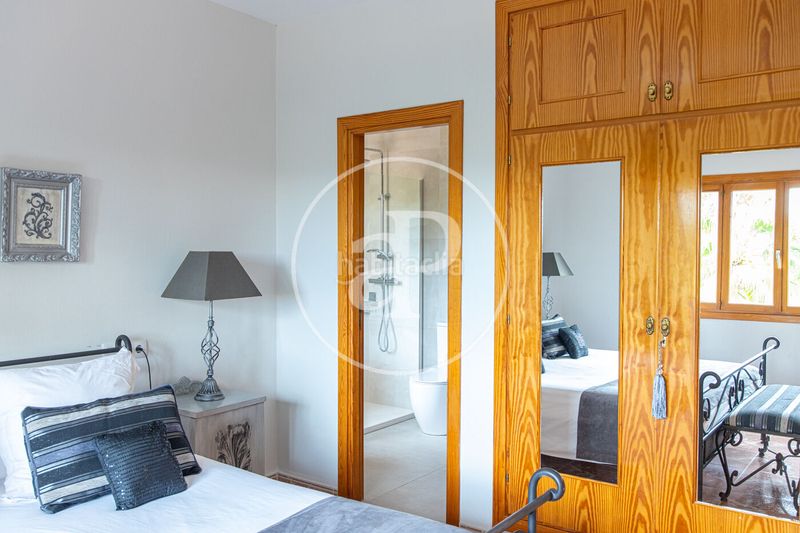 Foto eee8f9cb-d265-4657-9007-fa90f7213e2e. Casa amb aparcament piscina a Son Sardina Palma de Mallorca