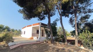 Chalet à Font de la Teula - Mas de Pavia. Caseta de campo bien ubicada!