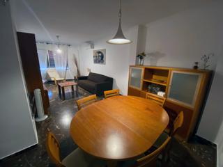 Lloguer Pis  Carrer de sagunt. Piso disponible en alquiler en la zaidia