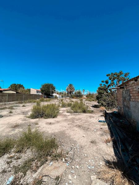 Foto dcee9cf5-c77e-4ced-bdad-5a1e868e6ec6. Terreny residencial a carril parras 17 a San Ginés Murcia