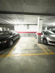 Car parking in Calle trinidad 10. Gran garaje en zona librería coy