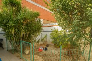 Rez-de-chaussée à Alcantarilla. Planta baja de un edificio con 122m2