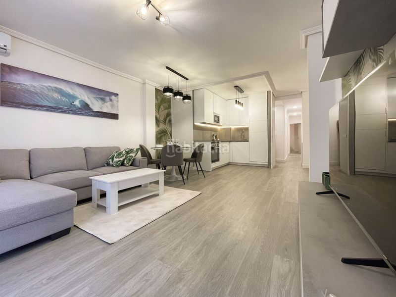 Foto 3fa95cad-bfcf-4b13-8f16-6736a422d233. Apartment in calle radio murcia 39 in Las Piscinas Naturales Torrevieja