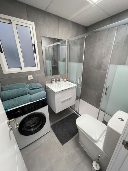 Foto 4a79dc1c-b78a-42e2-92ba-d81850c75db6. Apartment in calle radio murcia 39 in Las Piscinas Naturales Torrevieja