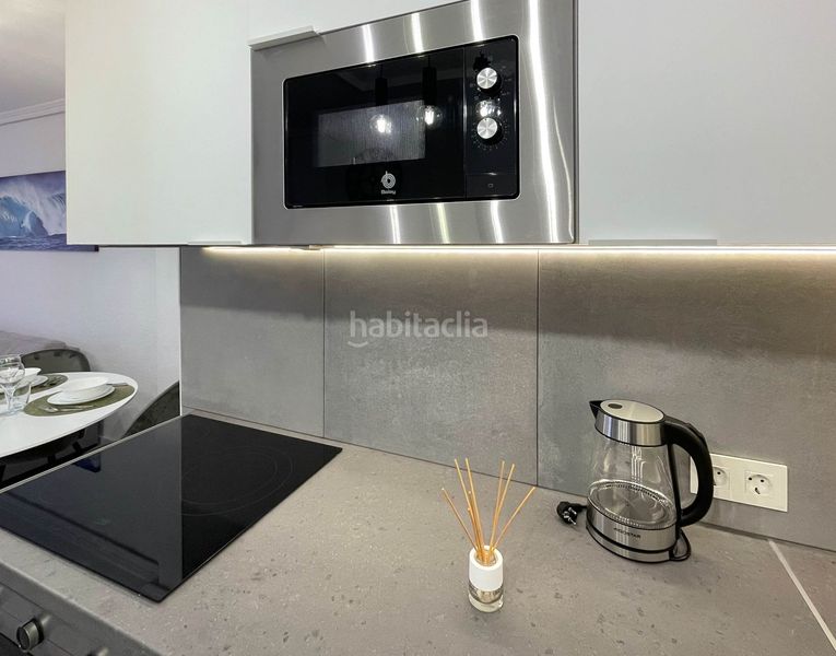 Foto dff901e3-c1a5-4644-a3ab-76bbbb1d5f60. Apartment in calle radio murcia 39 in Las Piscinas Naturales Torrevieja