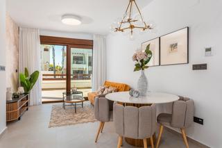 Etagenwohnung en Los Balcones-Los Altos. Paraje natural de lagunas de torrevieja  la mata