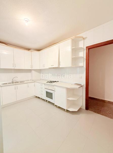 Foto 3aa0bf77-288f-4d2f-8f98-8b87e601b640. Pis a Alcantarilla