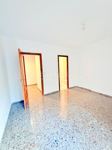 Foto ee02bd47-3b00-457d-b2f0-75ca32f5768e. Pis a Alcantarilla