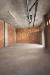 Local Comercial a Calle San Lucas 6