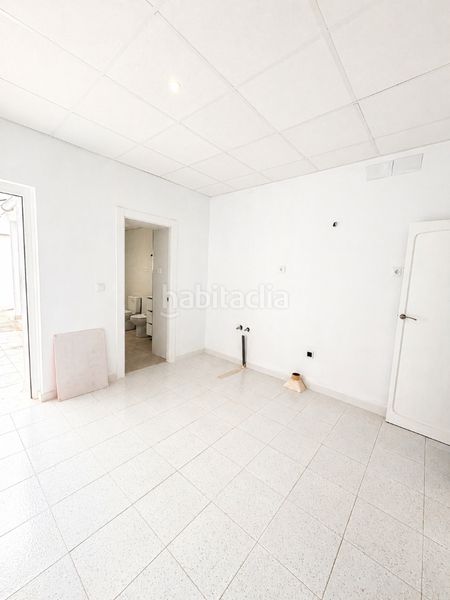 Foto b5e17018-a4b7-4952-919d-5d90b269f34d. Casa aparellada a Alcantarilla
