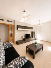 Piso en Sangonera la Seca. Vivienda amplia y luminosa de 117 m� con garaje, patio y balc�n