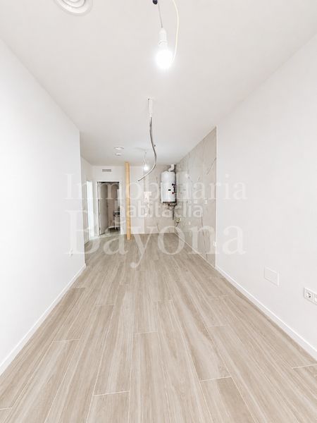 Foto 0fa65ecc-9024-4cea-9213-a56532b01070. Pis a Alcantarilla
