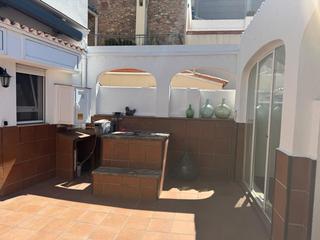Ground floor  Carrer pintor vila puig