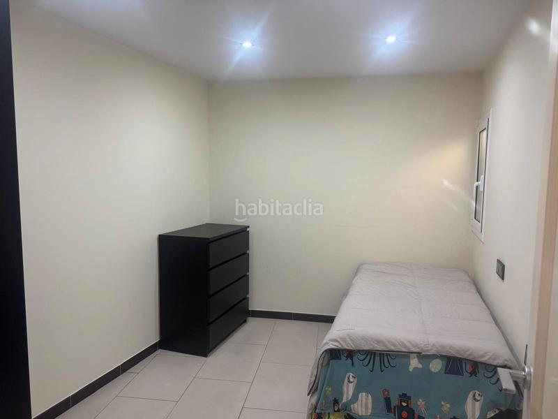 Foto 52136b60-1384-4e42-bef0-255d9850eb75. Piano terra con camino riscaldamento in Centre Sant Quirze del Vallès