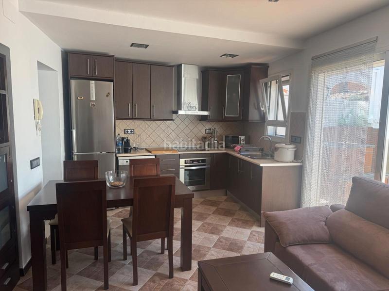 Foto 18a370bf-8014-4876-834a-d4ece66d13ca. Planta baixa amb xemeneia calefacció a Centre Sant Quirze del Vallès