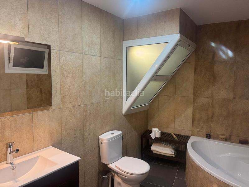 Foto 13e2e22d-8b32-4793-a55d-0e0dd3782c0d. Rez-de-chaussée avec cheminée chauffage dans Centre Sant Quirze del Vallès