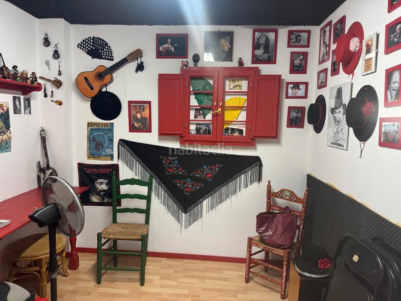 Foto 6193c0b5-4644-439b-b671-e0cc29b1f20d. Rez-de-chaussée avec cheminée chauffage dans Centre Sant Quirze del Vallès