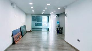 Lloguer Local Comercial a Carrer de guifré 228