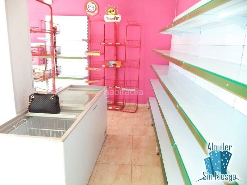 Foto 877d7275-912f-4271-ad72-a2cb9c6ac16a. Lloguer local comercial a Montesol - Mejostilla Cáceres