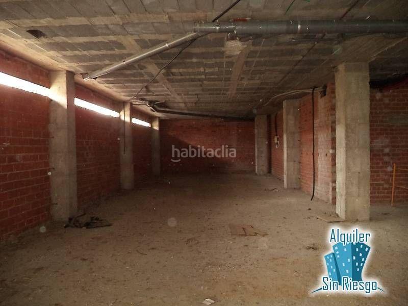 Foto 453bd08b-ca18-4792-979d-2c3482dbc2b2. Lloguer local comercial a Centro Cáceres