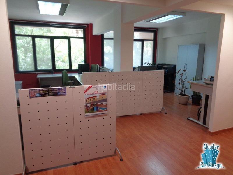 Foto 470452a3-2aa1-4e3b-874b-7c934b0ba71e. Rent office space in Centro Cáceres