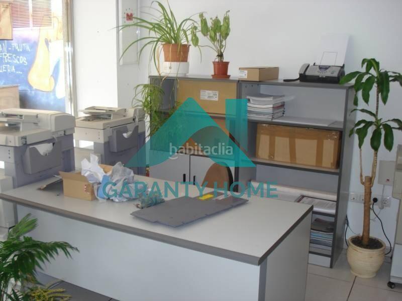 Foto 333ebd9a-7d3c-436b-a71b-dba7f33c6d13. Location local commercial dans Centro Cáceres