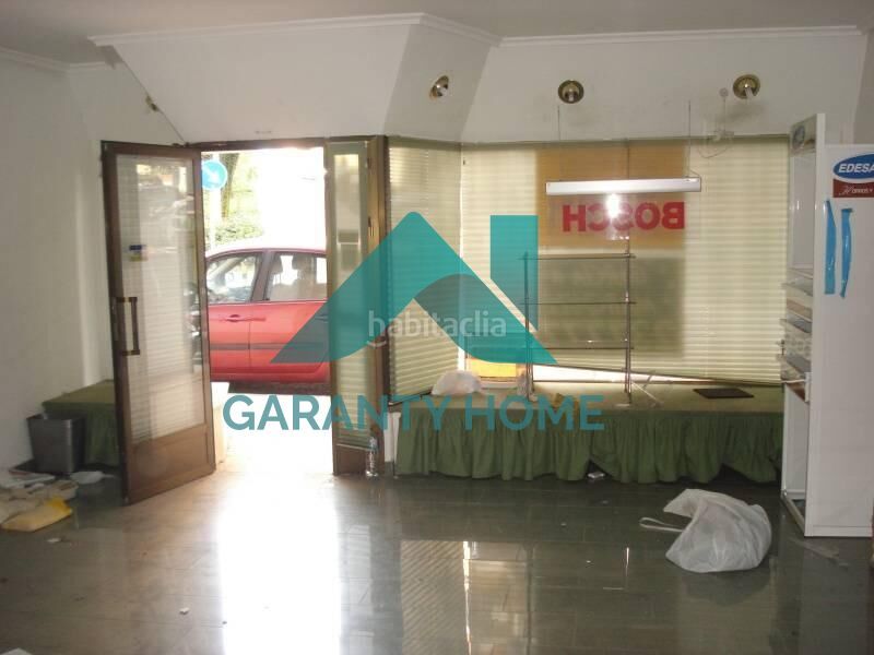 Foto b7d5fe77-bf6f-42d8-a98d-965284b4cc34. Local comercial a Centro Cáceres