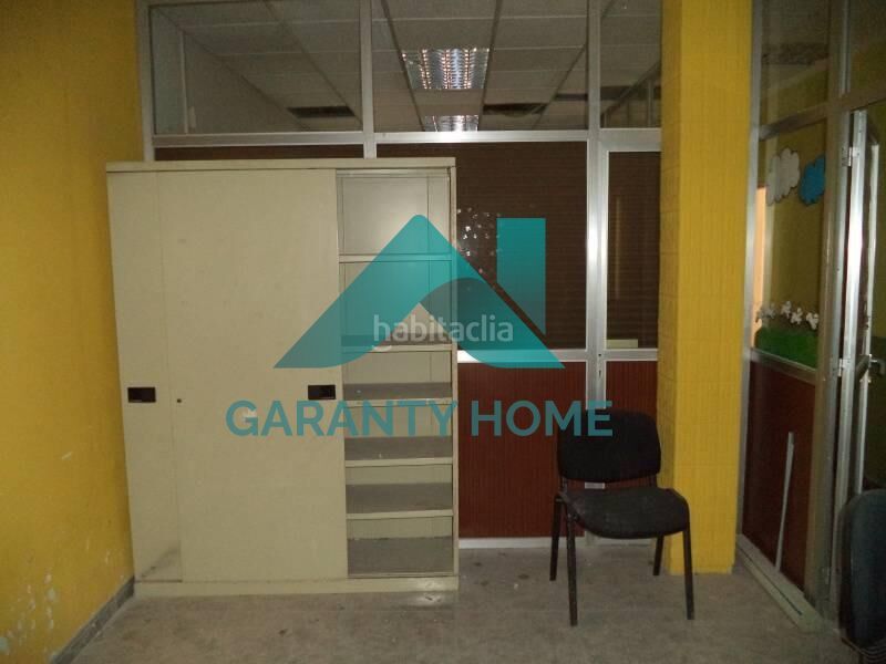 Foto b7d74971-6772-4951-98d9-284b51af1426. Local comercial a Centro Cáceres