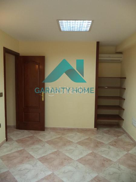 Foto 93aa2f58-d117-47ec-b159-1bf90942ad54. Lloguer oficina amb calefacció a Centro Cáceres