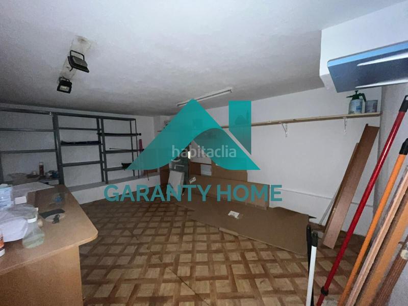 Foto f2d02f54-3e16-487f-b980-e7c8792e6efe. Alquiler local comercial se alquila local comercial en zona céntrica en Cáceres