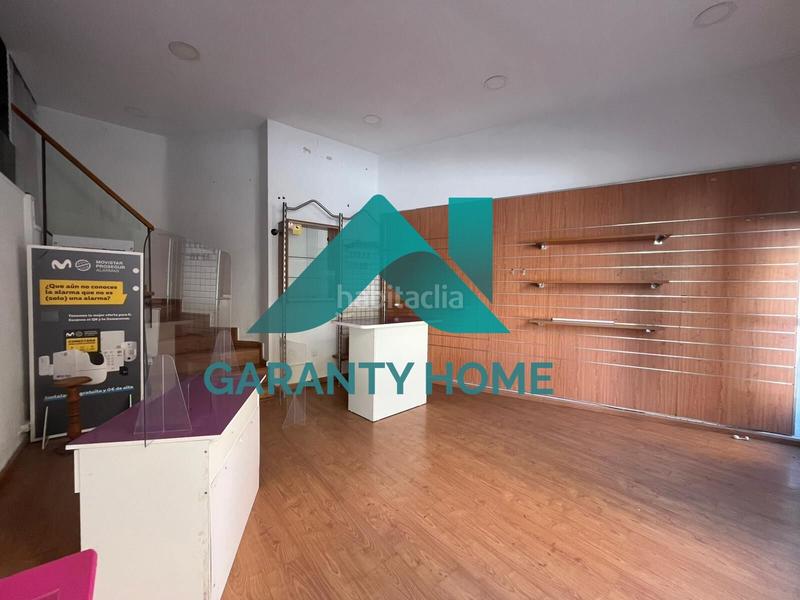 Foto 97f0b298-1705-4a6c-9ddf-5adaee3c1aad. Lloguer local comercial a Centro Cáceres