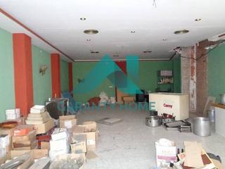 Miete Geschäftsraum in Centro. Se alquila local comercial en zona centro  amplio y luminoso