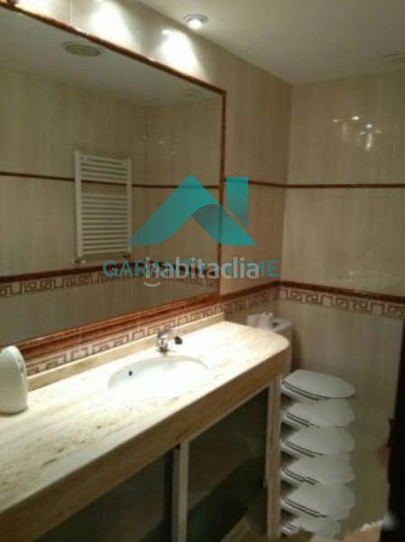 Foto a2c26050-7847-475d-baaf-360a9a1e0169. Affitto ufficio con riscaldamento in Centro Cáceres