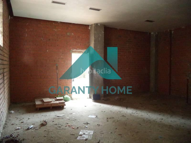 Foto 88e18952-0574-4baa-b669-0b6210dff3f5. Alquiler local comercial se alquila local comercial en zona Ruta de la Plata en Cáceres