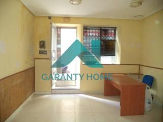 Lloguer Local Comercial a Centro. Se vende o alquila local en zona centro
