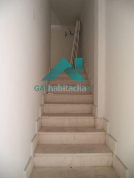 Foto ea8a66d4-c39d-4449-a650-3ebbb9001bce. Alquiler local comercial se alquila local comercial en zona antonio hurtado amplio y céntrico en Cáceres