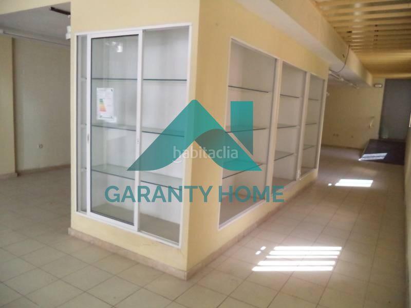 Foto a27b65d8-2a96-49d0-aca4-5671dba9675e. Lloguer local comercial a Centro Cáceres