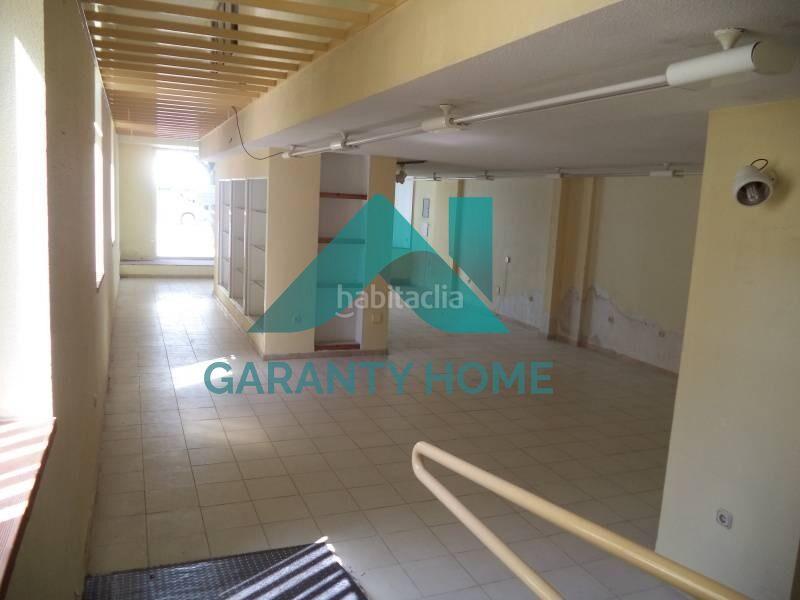 Foto 2d26f003-393d-41f4-8666-d6aa520907e4. Alquiler local comercial se alquila local en antonio hurtado en Cáceres