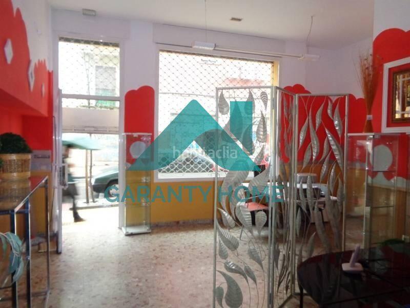 Foto acd3c57c-5d7d-49ce-aeee-3687b7b529f5. Alquiler local comercial se alquila local comercial en zona centro en Cáceres